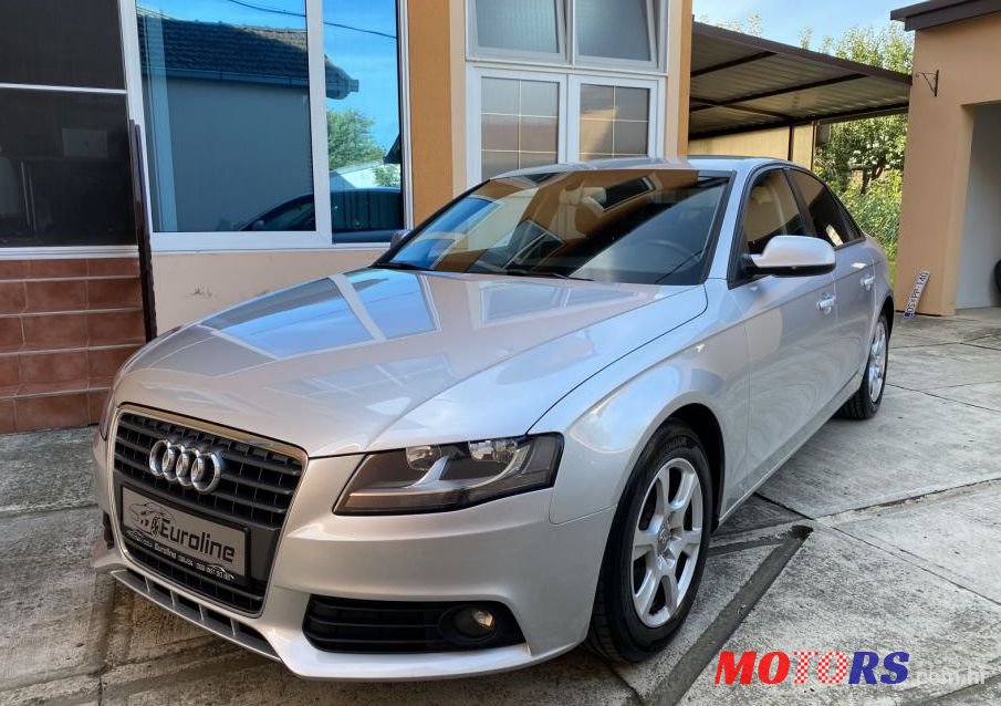 2011' Audi A4 2,0 Tdi photo #1