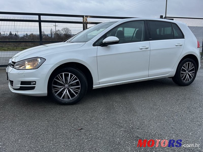 2016' Volkswagen Golf VII photo #2