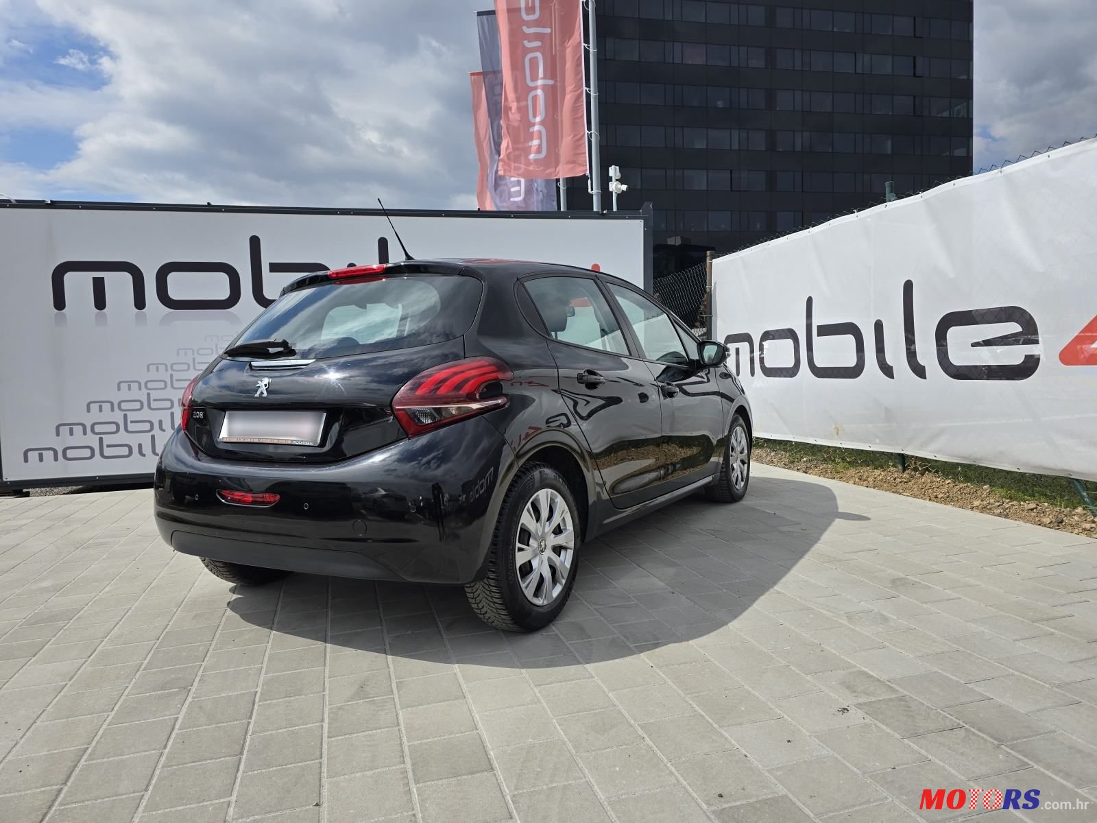 2018' Peugeot 208 1,5 Bluehdi photo #3