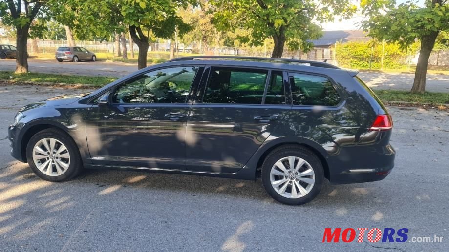 2014' Volkswagen Golf 7 Variant photo #6