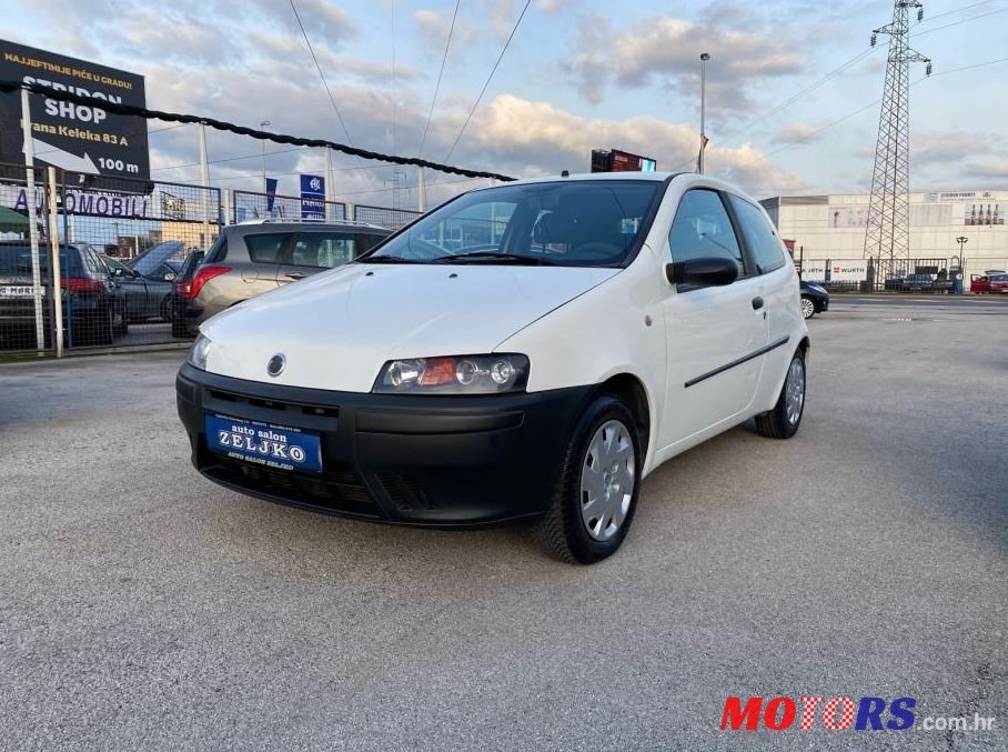 2001' Fiat Punto 1,2 Sx photo #1