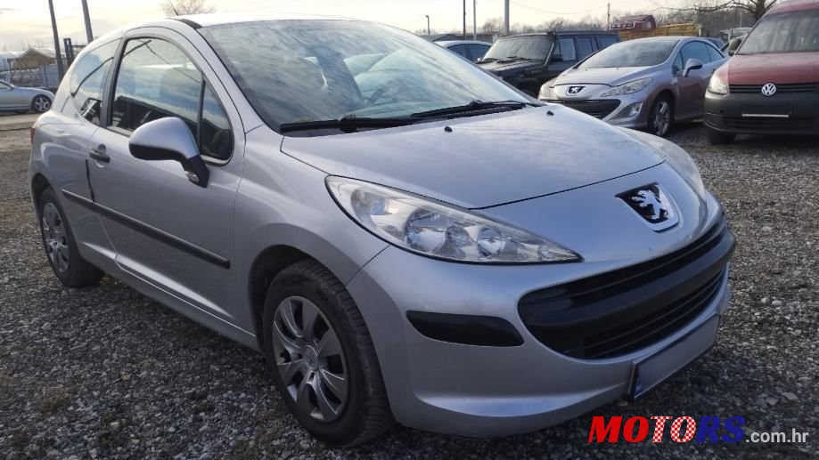 2007' Peugeot 207 1,4 Hdi photo #2