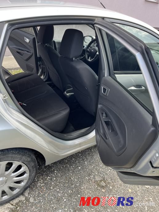 2013' Ford Fiesta 1,6 photo #6