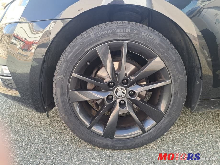 2019' Skoda Octavia Combi photo #5