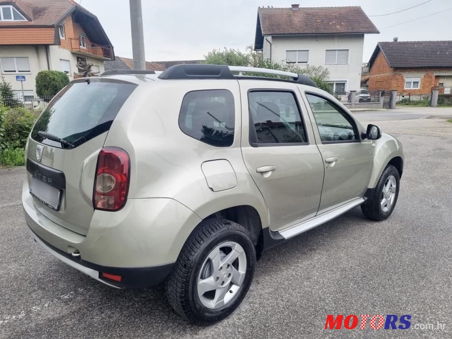 2011' Dacia Duster 1,6 16V photo #4