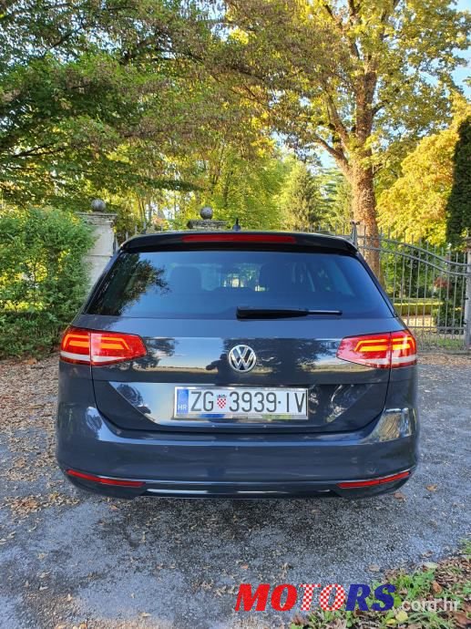 2019' Volkswagen Passat Variant photo #5