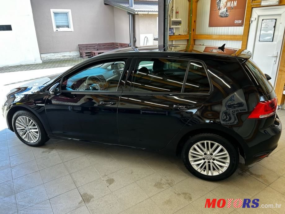 2014' Volkswagen Golf 7 2,0 Tdi Bmt photo #5