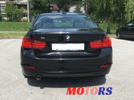 2012' BMW Serija 3 318D photo #3