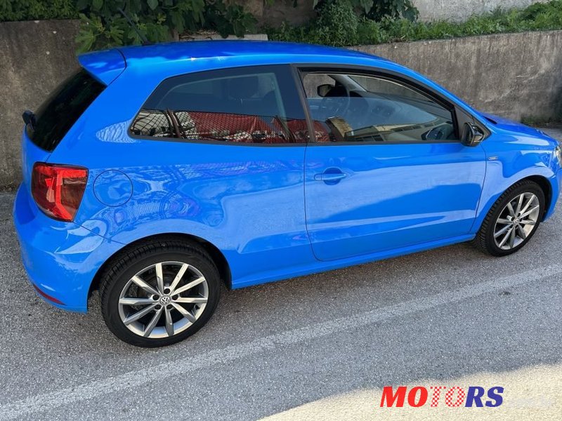 2014' Volkswagen Polo 1,0 photo #4