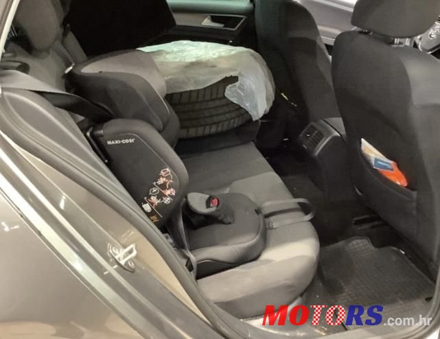 2014' Volkswagen Golf 7 1,6 Tdi Bmt photo #6