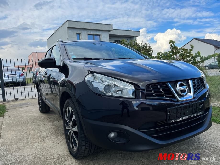2013' Nissan Qashqai 1,5 Dci photo #1