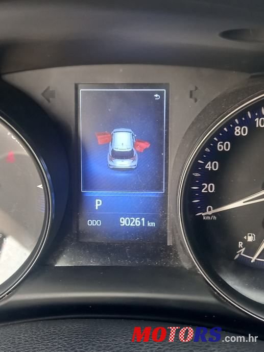 2018' Toyota C-HR Hybrid photo #5