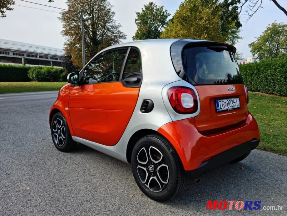 2015' Smart Fortwo photo #5