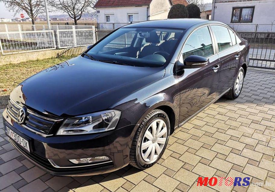 2014' Volkswagen Passat 1,6 Tdi Bmt photo #1