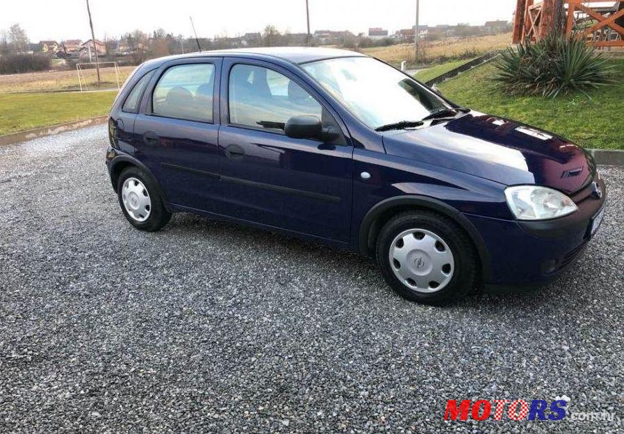 2004' Opel Corsa 1,2 16V photo #1