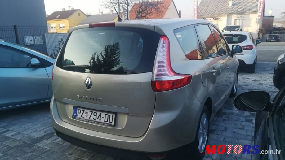 2009' Renault Scenic 1,5 Dci photo #3