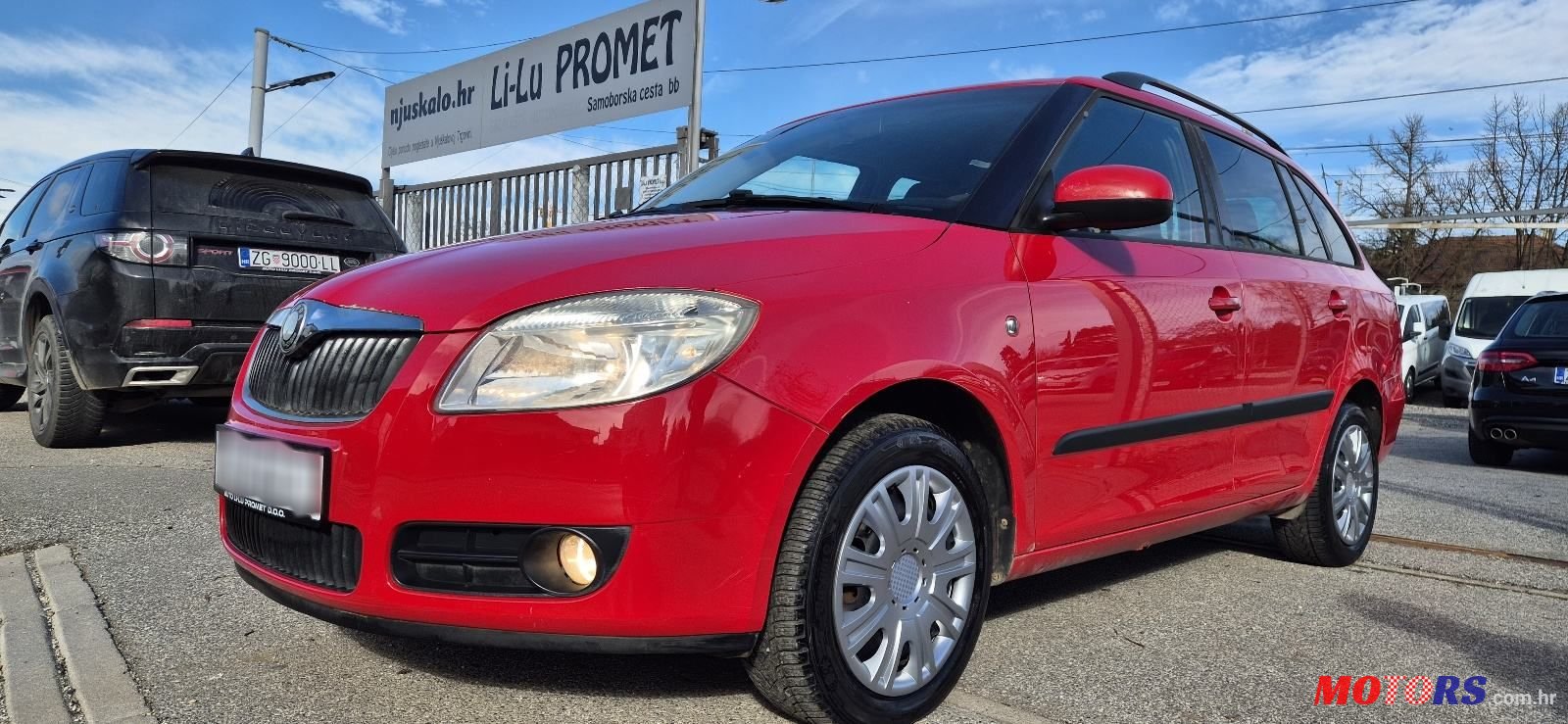 2009' Skoda Fabia Combi photo #1