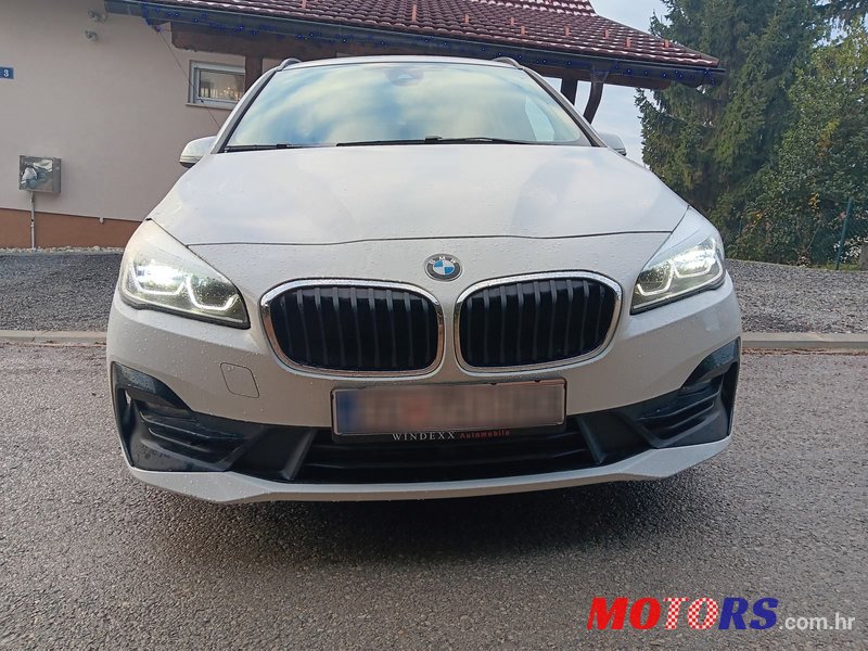 2019' BMW Serija 2 218D Gran Tourer photo #3