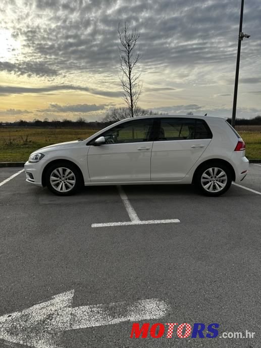2019' Volkswagen Golf VII 1,6 Tdi photo #3