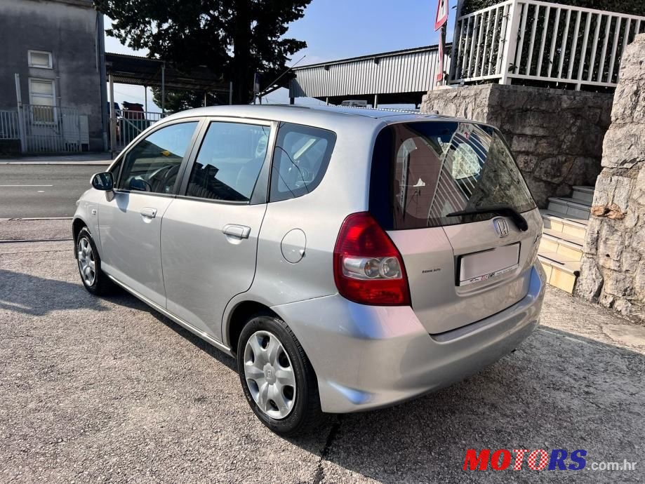 2008' Honda Jazz 1,2I photo #3