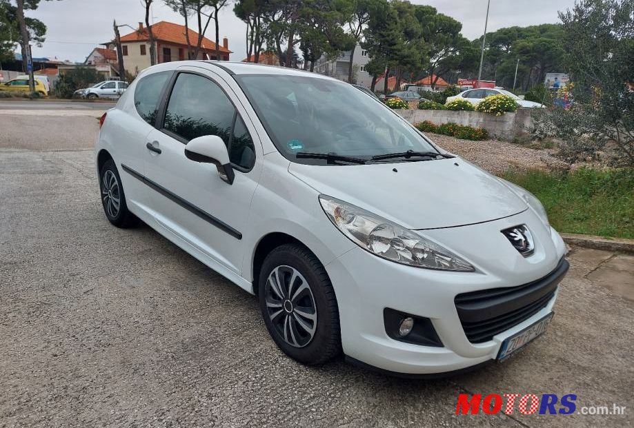 2010' Peugeot 207 1,4 Hdi photo #1