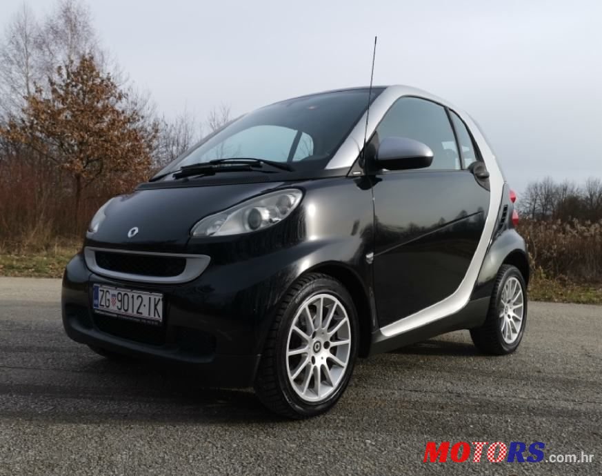 2008' Smart Fortwo photo #1