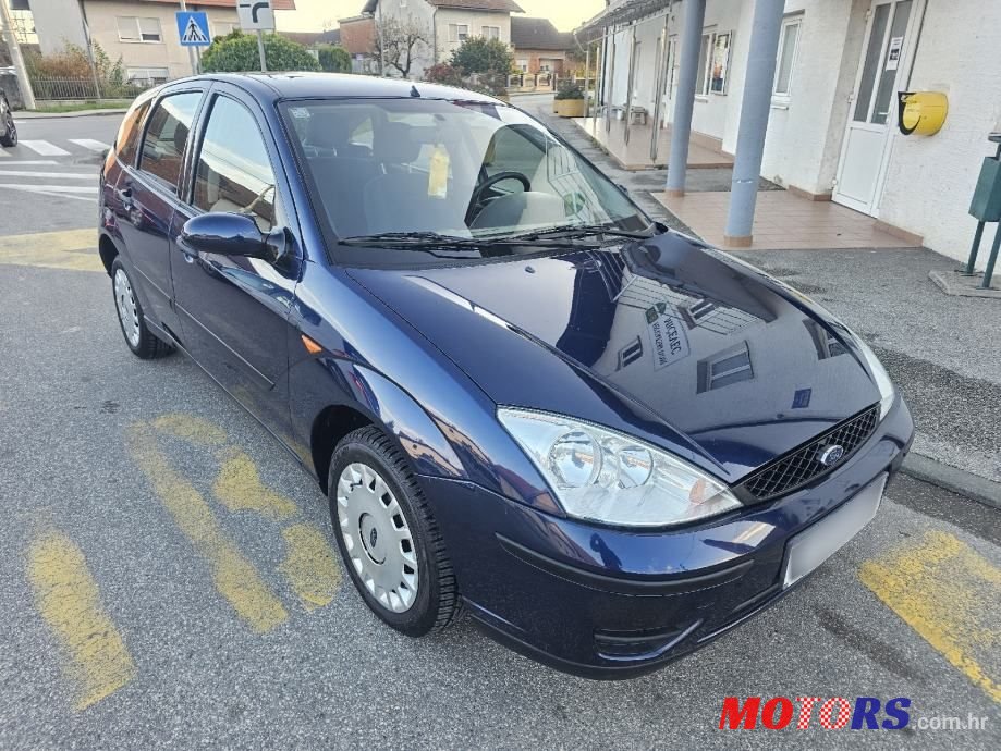 2003' Ford Focus 1.4 photo #2