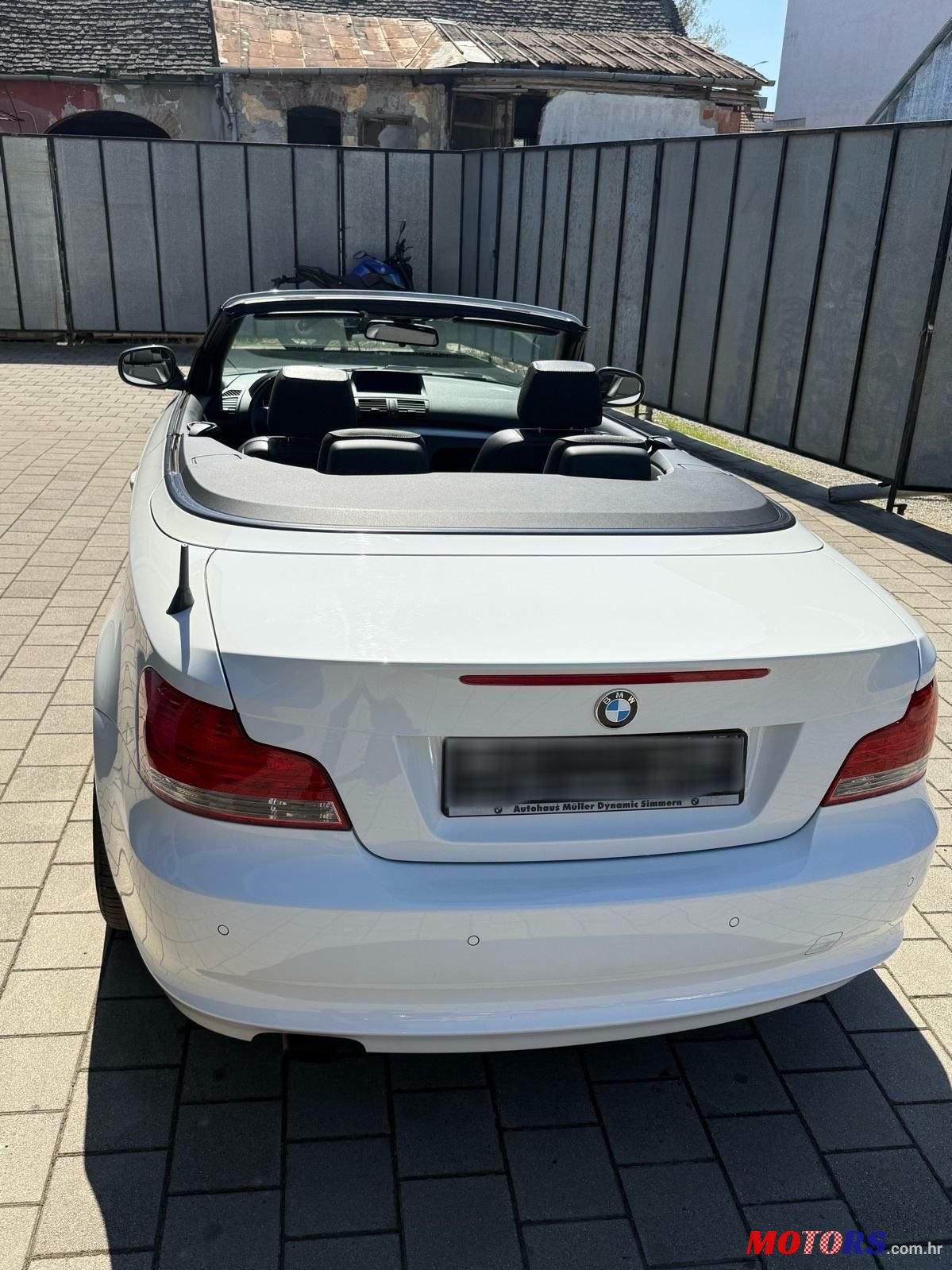 2010' BMW Serija 1 118I photo #4