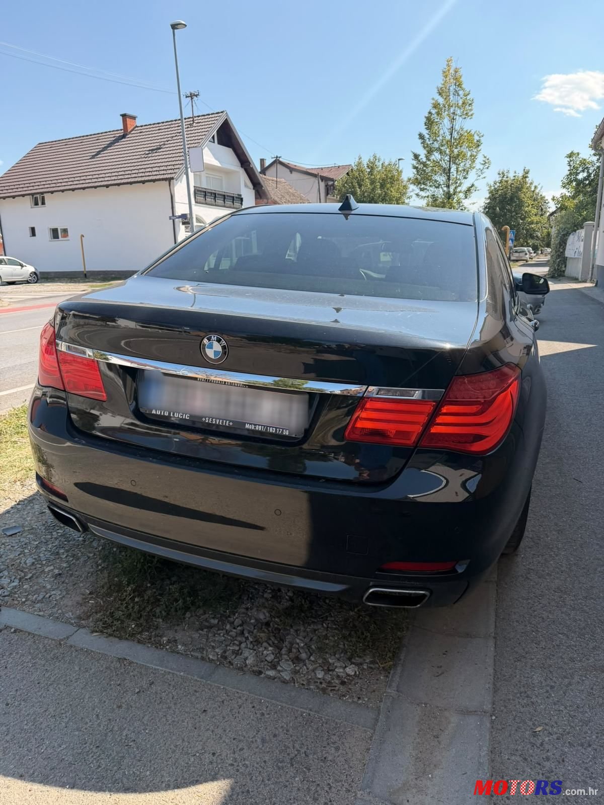 2010' BMW Serija 7 730D photo #2