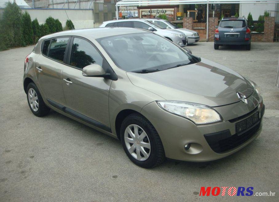 2011' Renault Megane 1,5 Dci photo #1