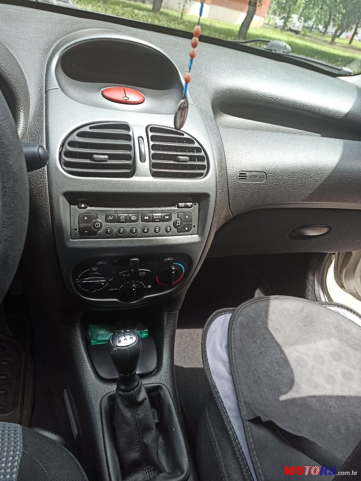 2005' Peugeot 206 206 1,1 photo #6