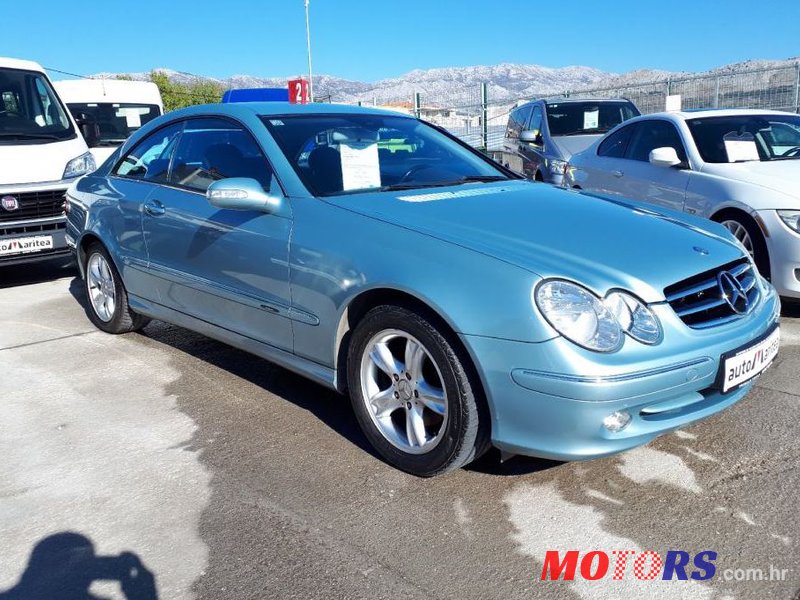 2002' Mercedes-Benz Clk Coupe 240 photo #1