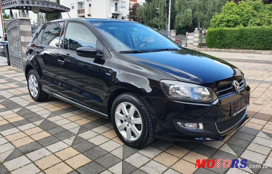 2013' Volkswagen Polo 1,6 Tdi photo #1