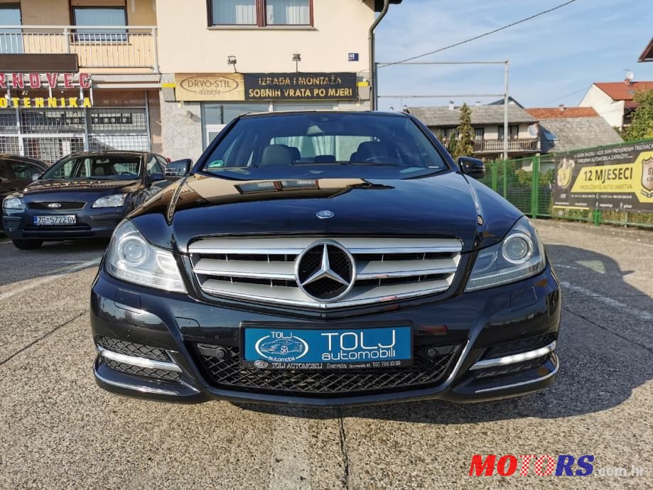 2012' Mercedes-Benz C-Klasa 220 Cdi photo #2
