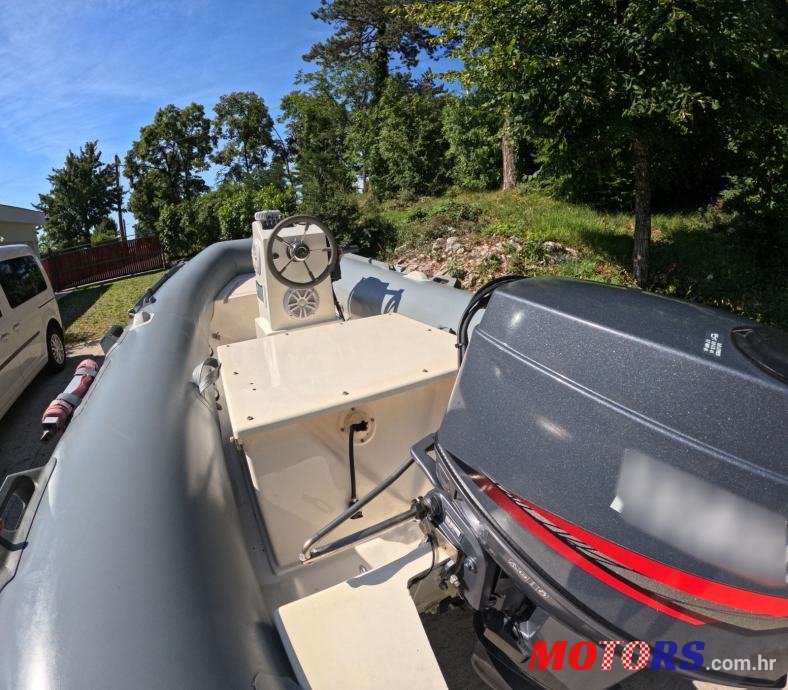 2002' Novamarine RH400 photo #1