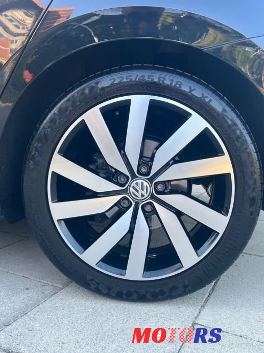 2017' Volkswagen Touran 2,0 Tdi photo #6