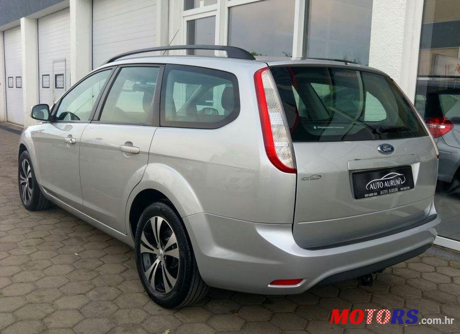 2009' Ford Focus 1,6 photo #1