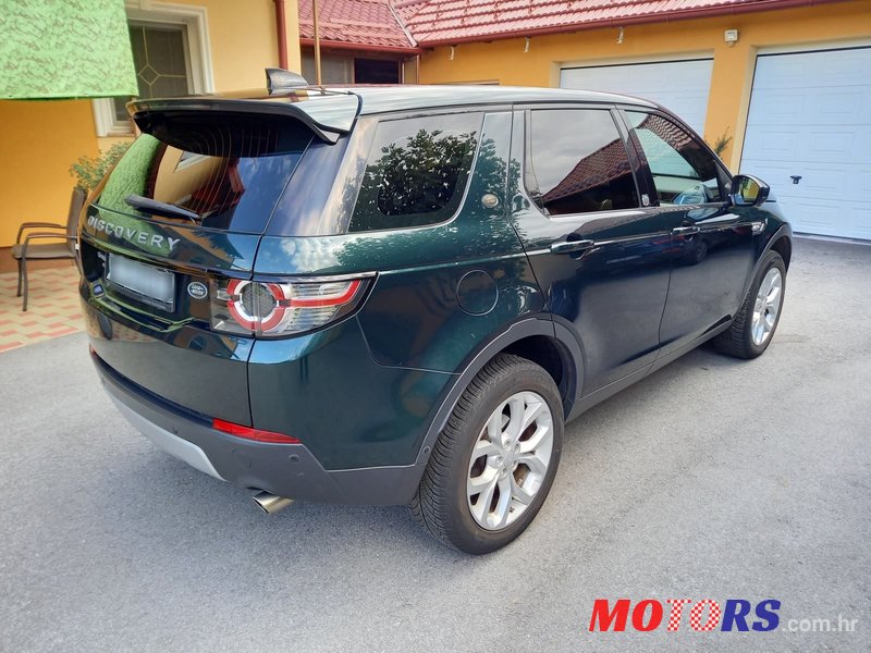 2017' Land Rover Discovery Sport 2.0 Td4 Hse photo #6