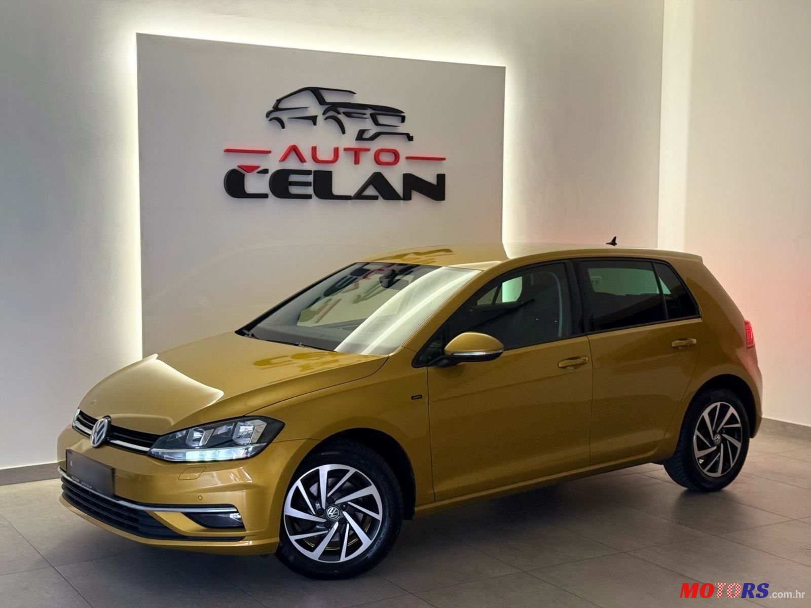 2018' Volkswagen Golf VII 1,6 Tdi Bmt photo #1