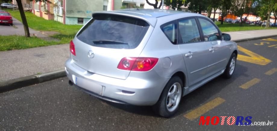 2004' Mazda 3 Sport photo #4