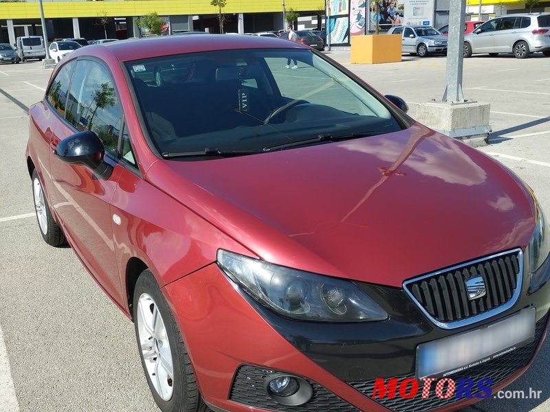2010' SEAT Ibiza photo #5