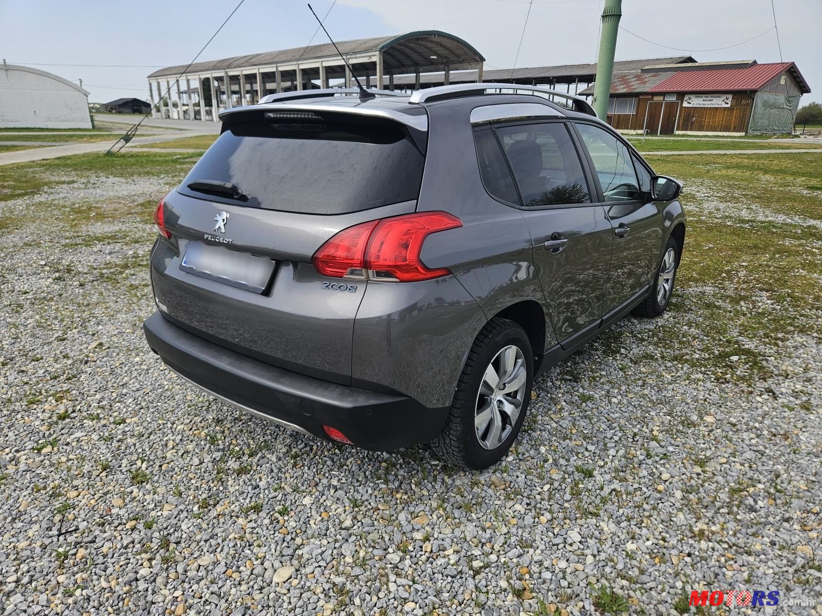 2015' Peugeot 2008 1,2 Vti photo #4