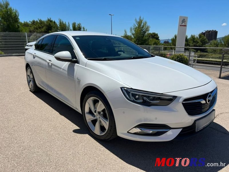 2018' Opel Insignia 2,0 photo #4