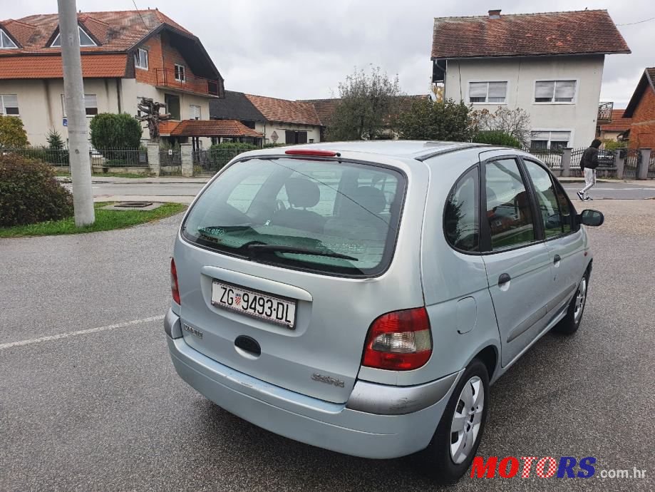2001' Renault Scenic photo #6