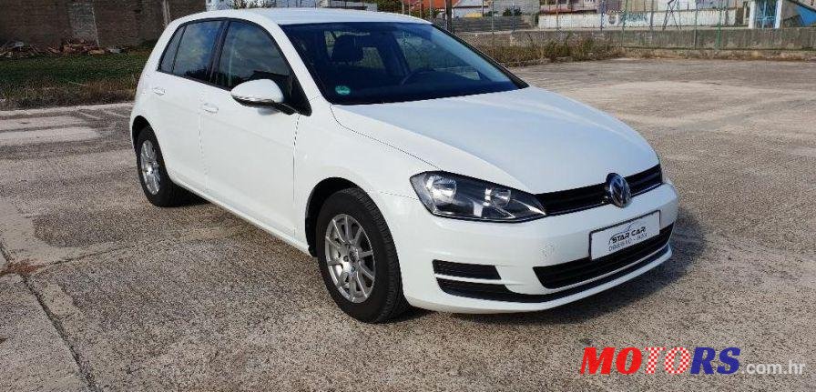 2014' Volkswagen Golf VII 1,6 Tdi Bmt photo #1