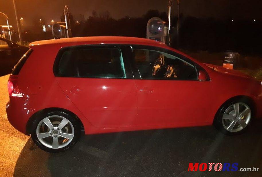 2006' Volkswagen Golf V 1,9 Tdi photo #1