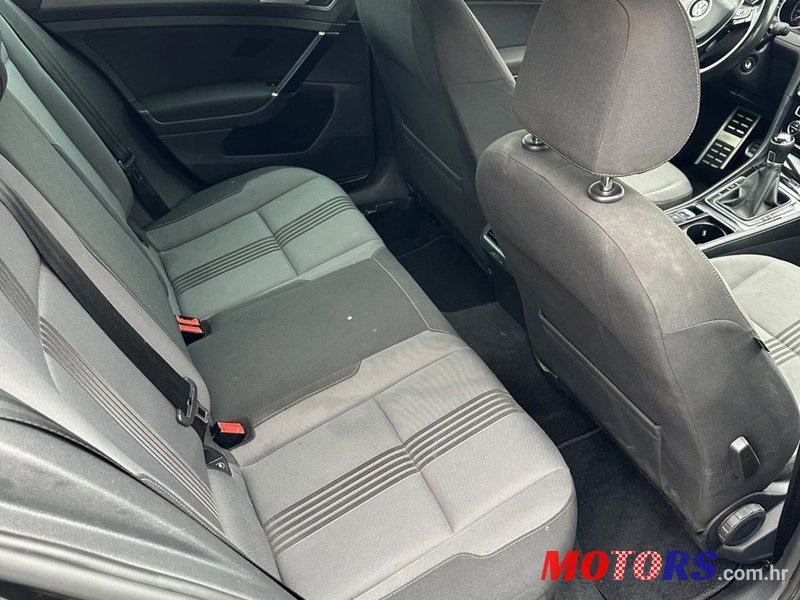 2016' Volkswagen Golf VII 1,6 Tdi photo #6