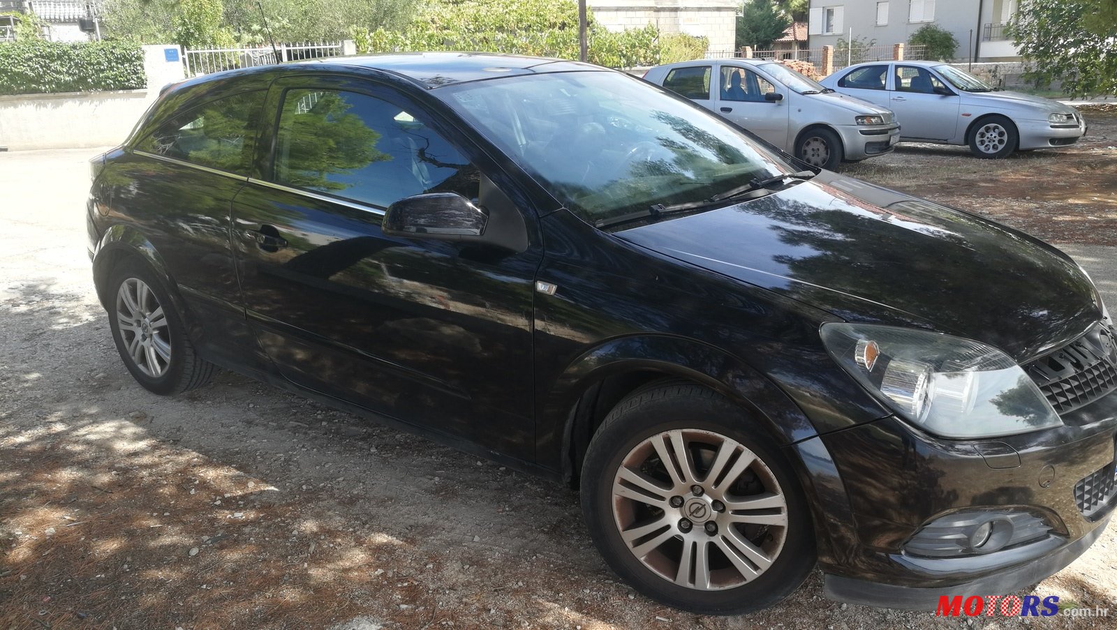 2007' Opel Astra GTC photo #6