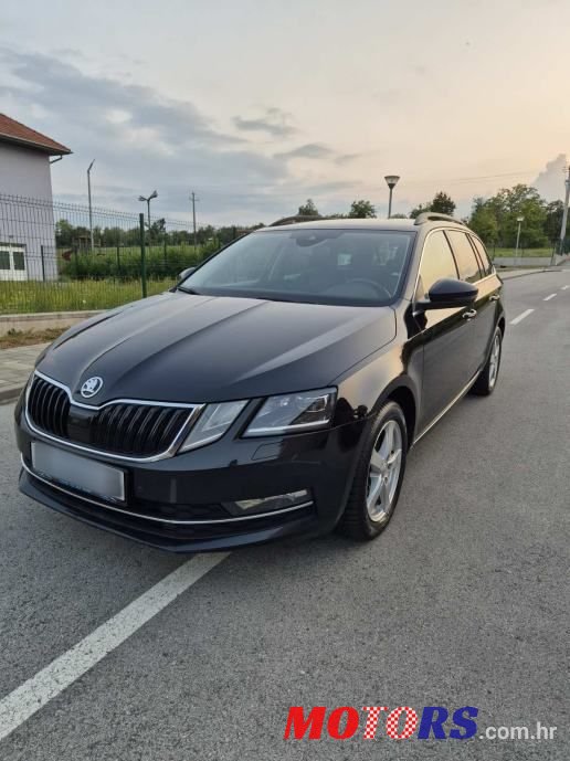 2017' Skoda Octavia Combi photo #2