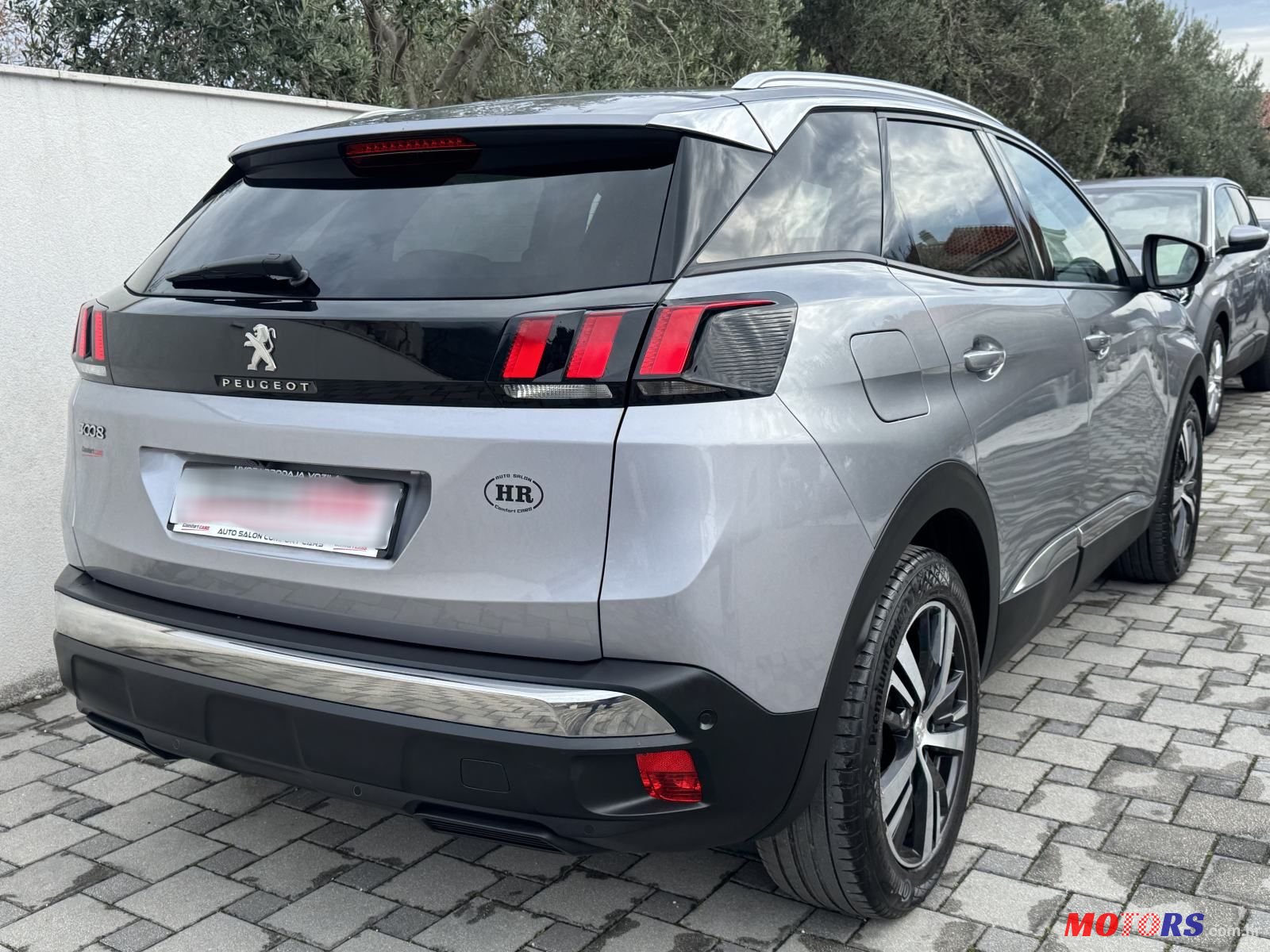 2020' Peugeot 3008 1,5 Bluehdi photo #5